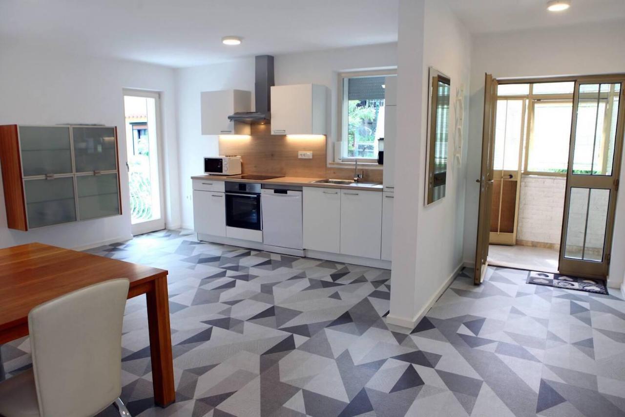 Apartment Uma Izola