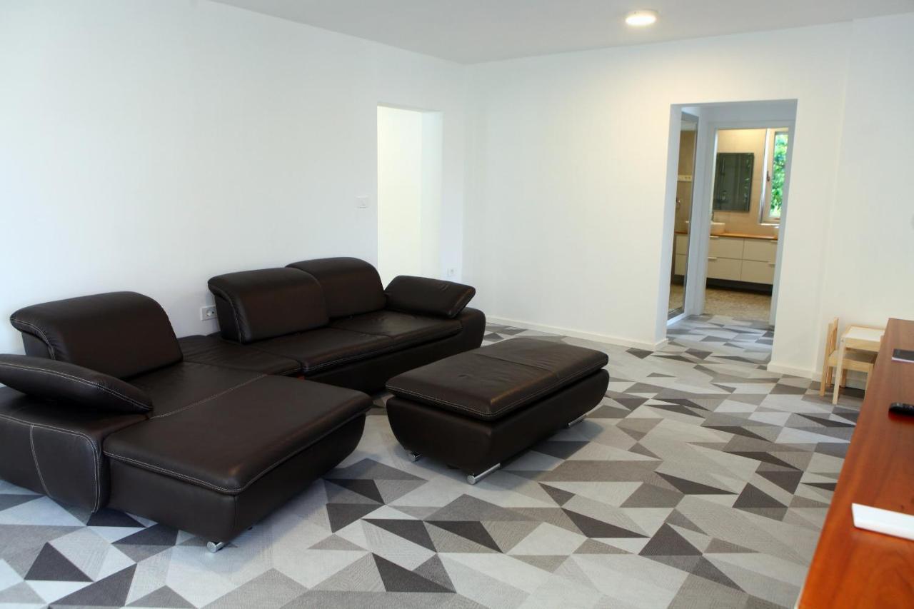 Appartement Uma *